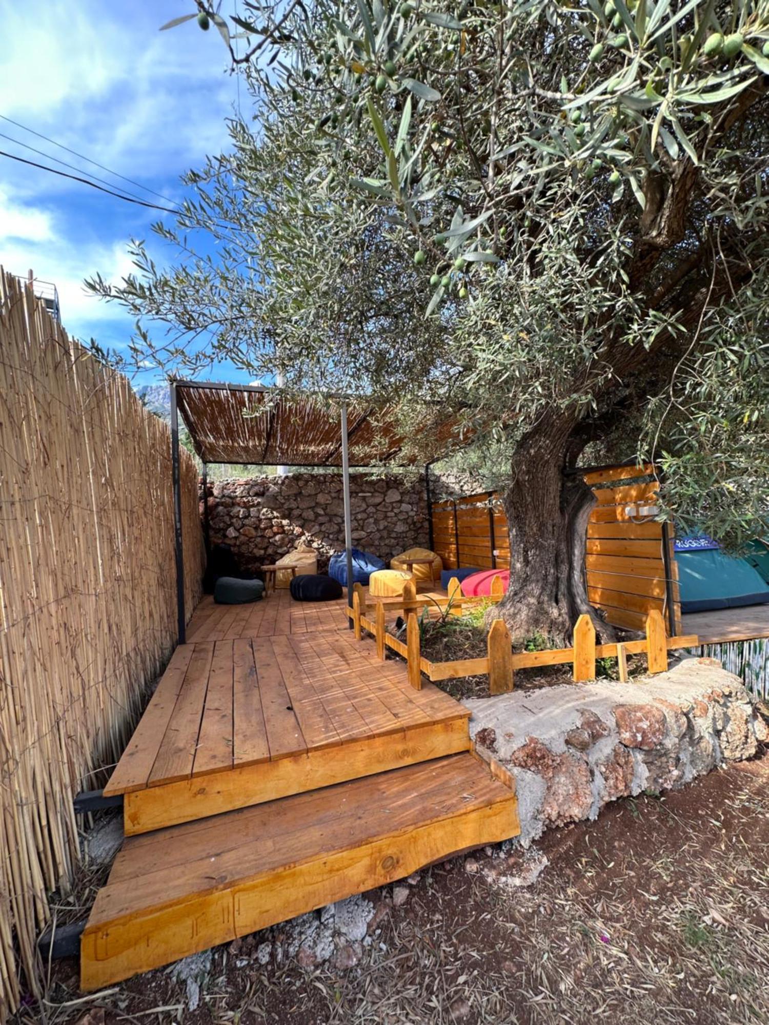 Alt Camping Hotel Dhërmi Exterior foto