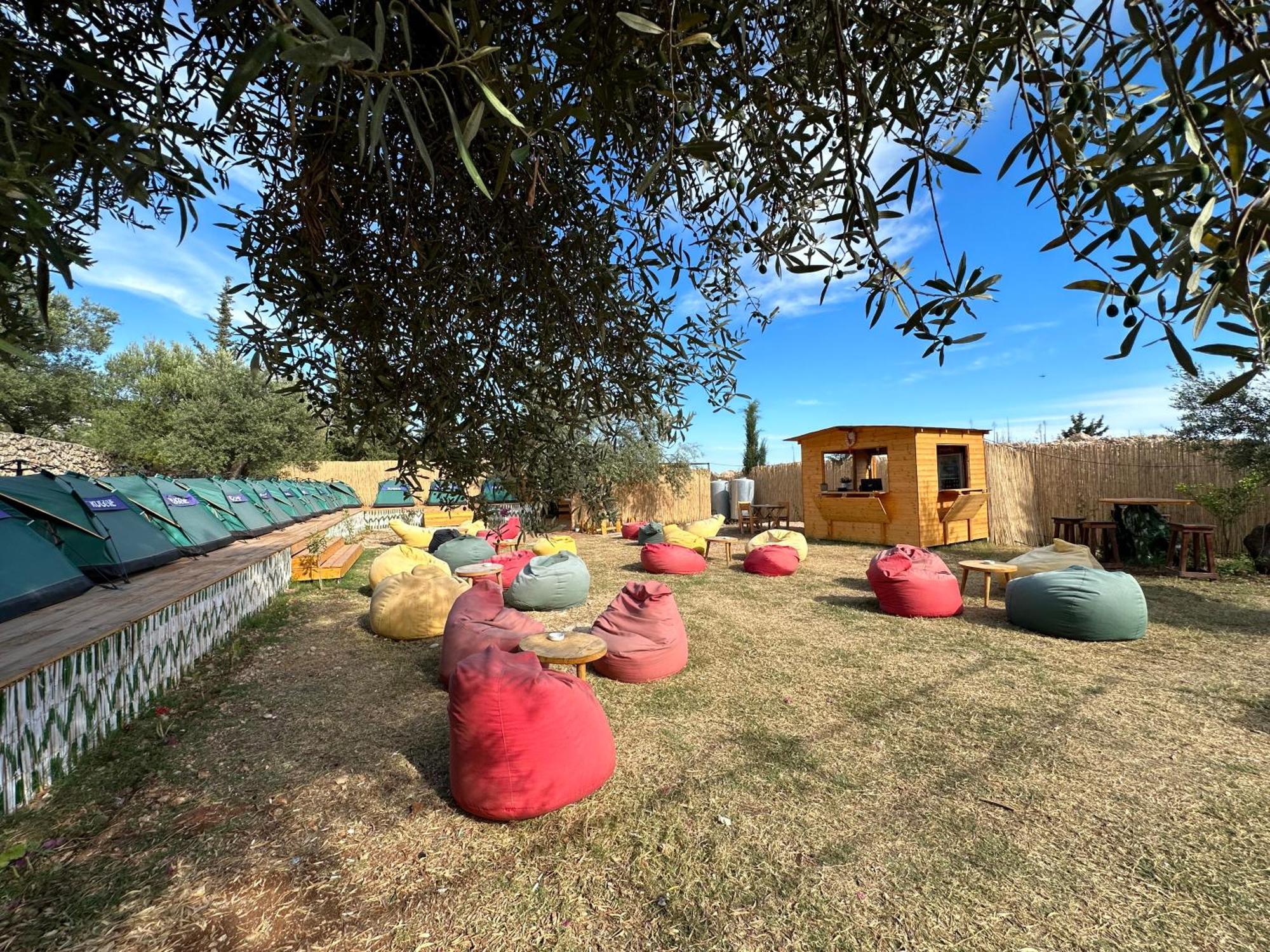 Alt Camping Hotel Dhërmi Exterior foto