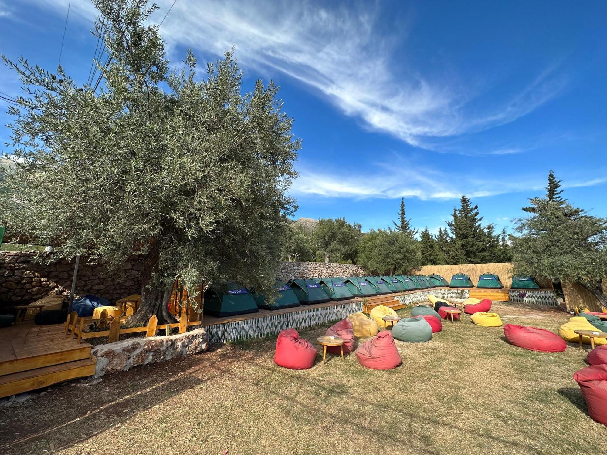Alt Camping Hotel Dhërmi Exterior foto