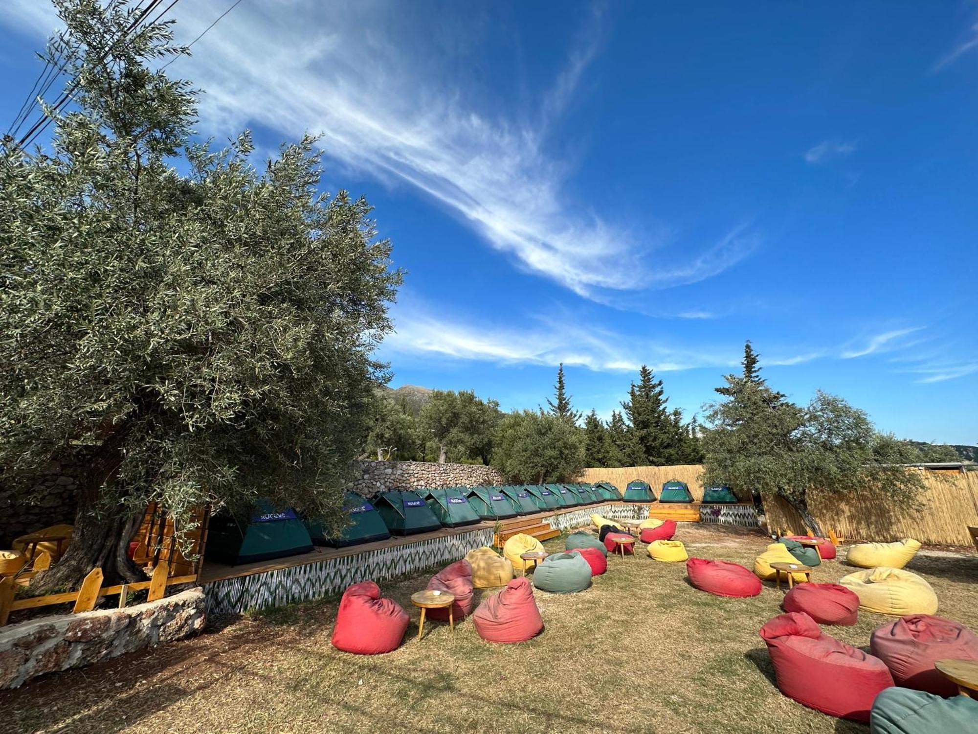 Alt Camping Hotel Dhërmi Exterior foto